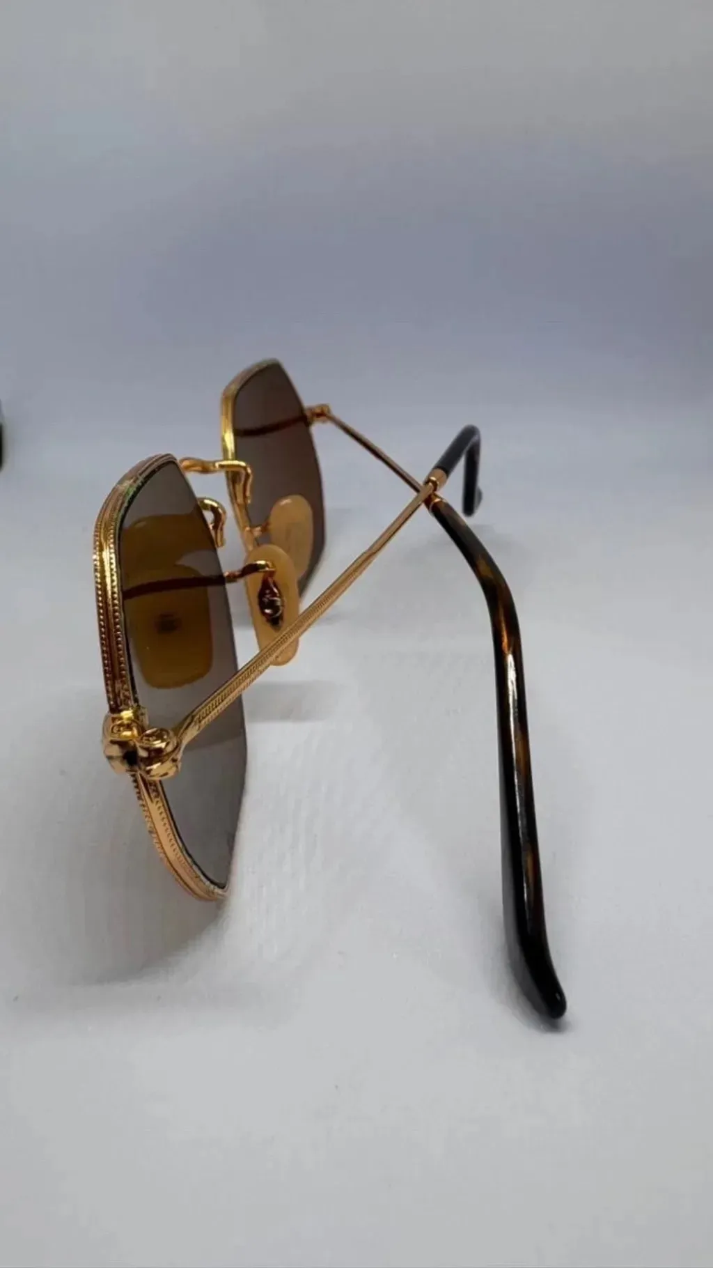 óculos de sol Ray-Ban, importado, modelo octogonal  unisex