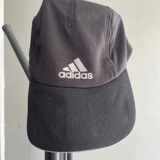 boné Adidas one size preto