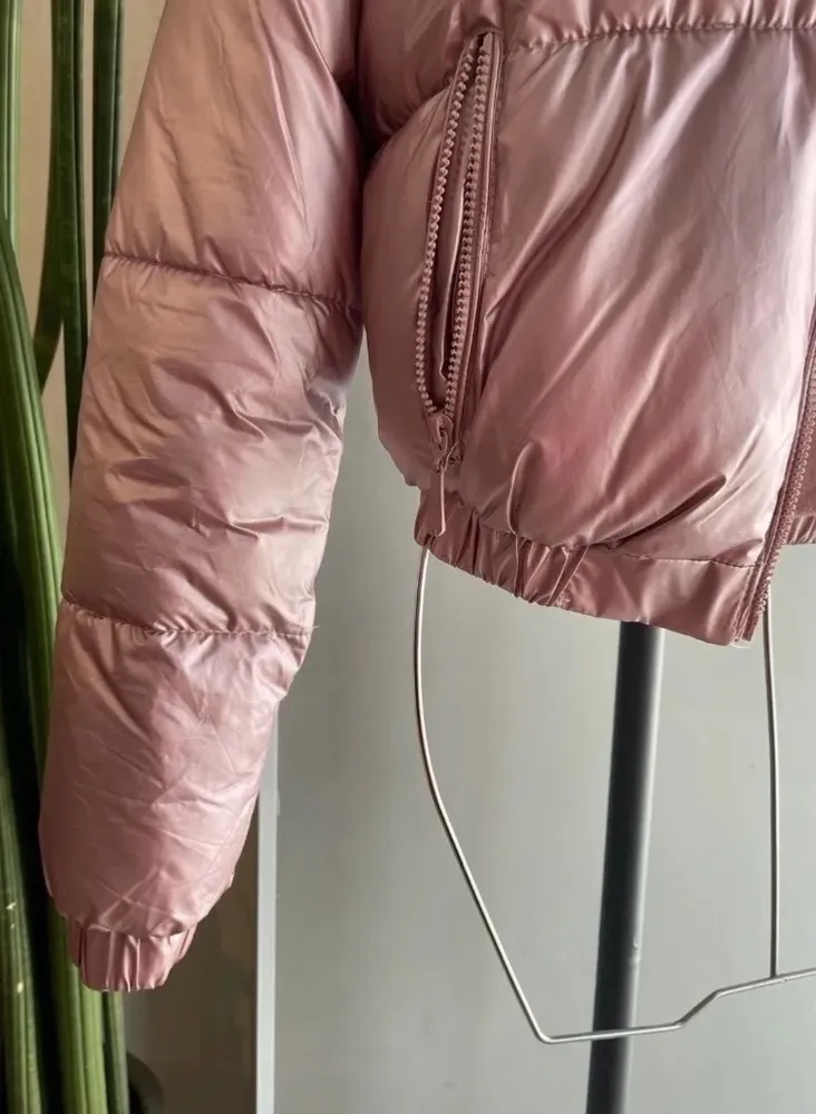 jaqueta puffer metalizada Tam m