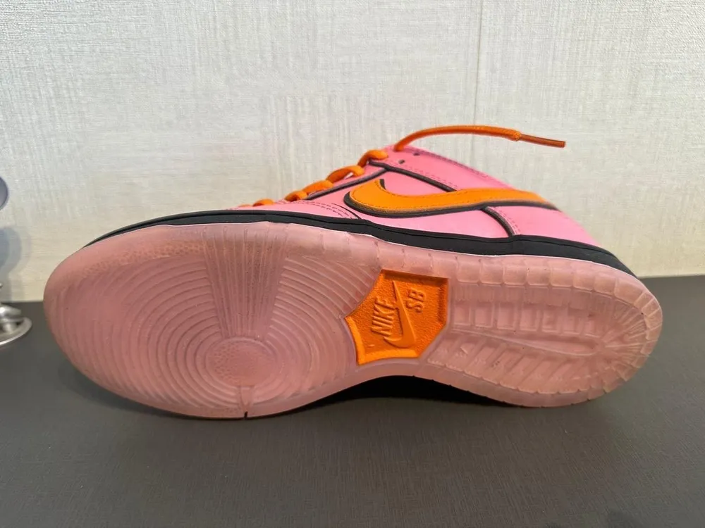 renis nike sb dunk edição meninas superpoderosas , tam 37