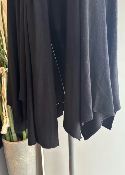 colete preto Zara