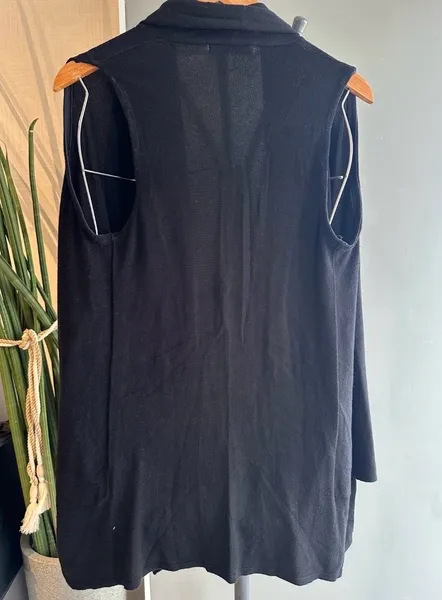 colete preto Zara