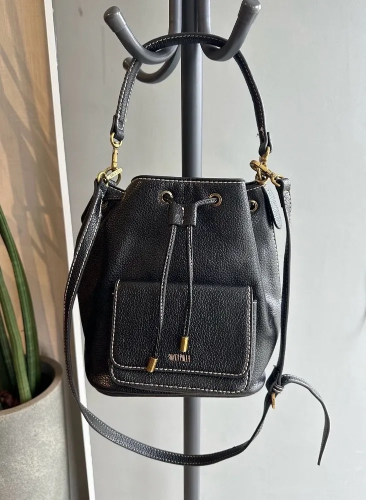bolsa sacola preta Santa Lolla