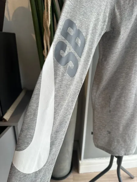 camiseta manga longa Nike tam p