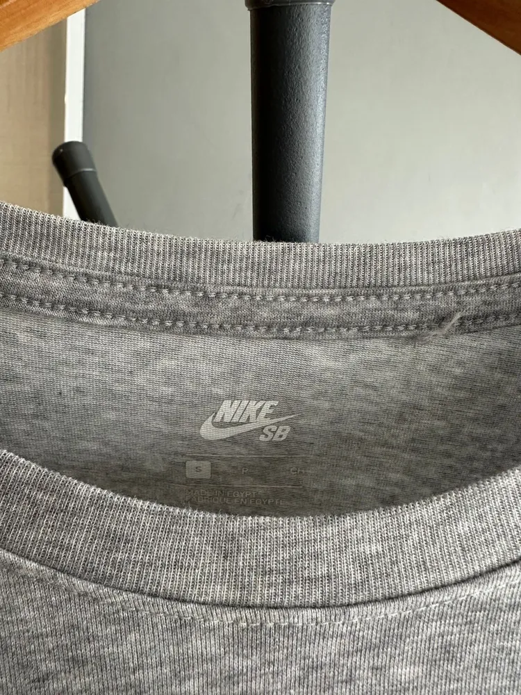 camiseta manga longa Nike tam p