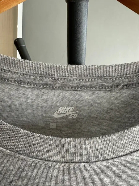 camiseta manga longa Nike tam p