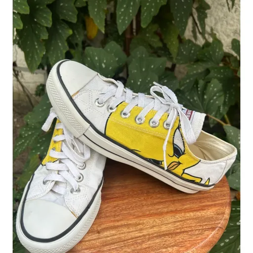 Tênis All Star Piu Piu - edição especial Looney Tunes - tam 36