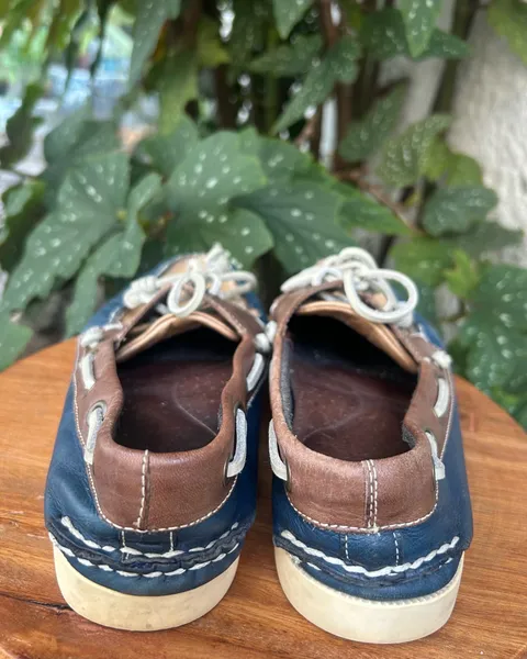 Sapato Boat Shoe Richards em couro tricolor  tamanho 37