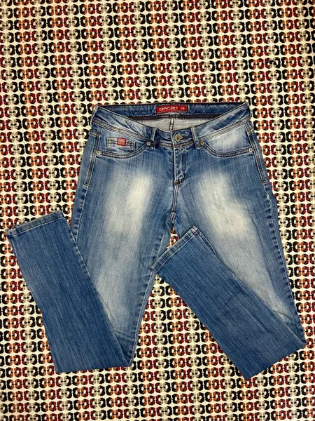Calça Jeans Opção Skinny Estonada Tamanho 38