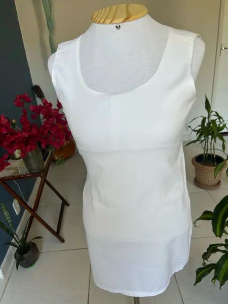 Vestido Regata Branco Corte Reto