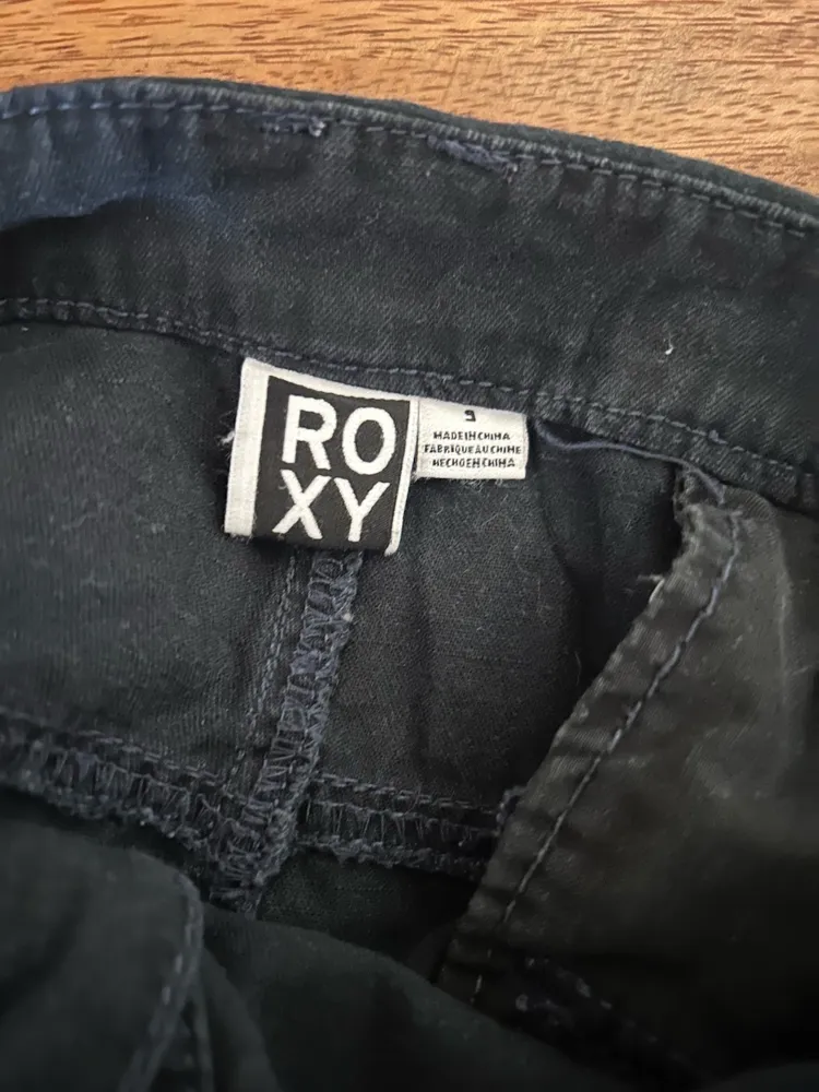 Macaquinho Roxy Sarja Preto