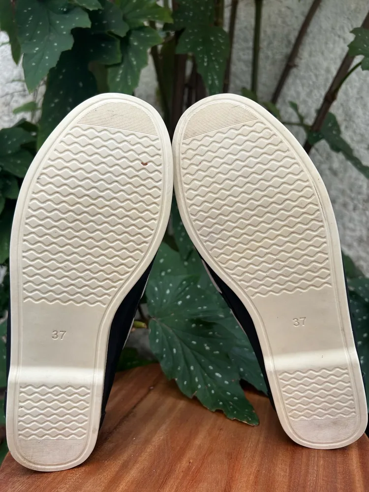 Mocassim em Couro Preto 37