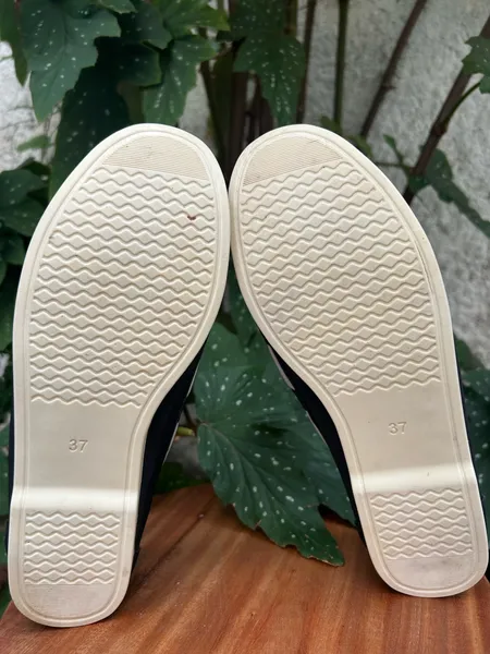 Mocassim em Couro Preto 37