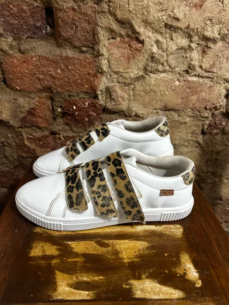 Tênis Branco Anacapri Oncinha Velcro Tam. 35