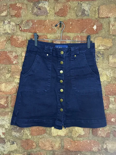 Saia Jeans Azul com Botões Frontais