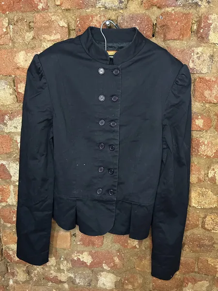 Blazer Makenji Acinturado
