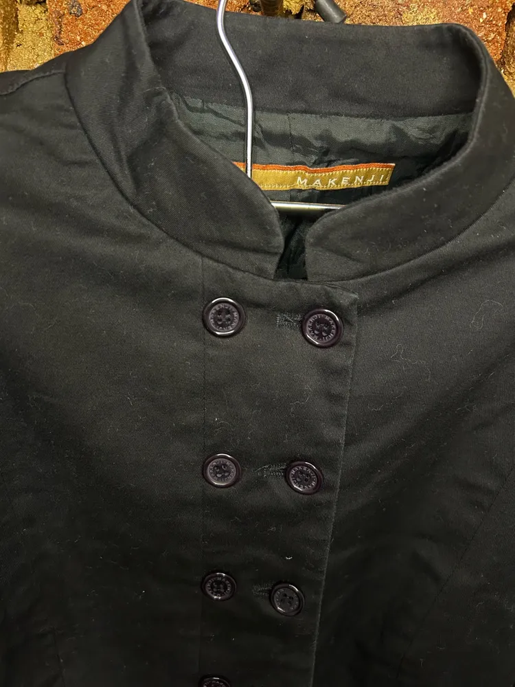 Blazer Makenji Acinturado