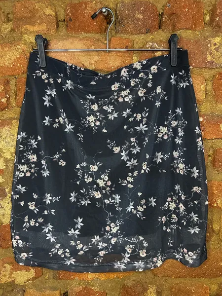 Saia Curta Tule Estampada Floral Boby Blues Tam G