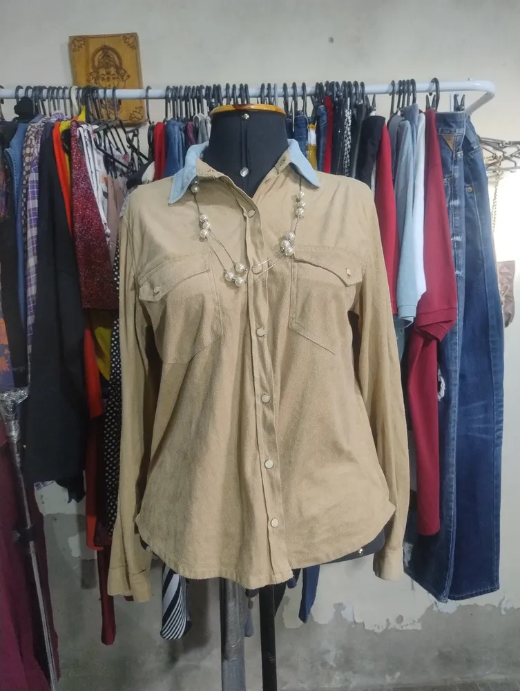 Camisa em suede Maria filó