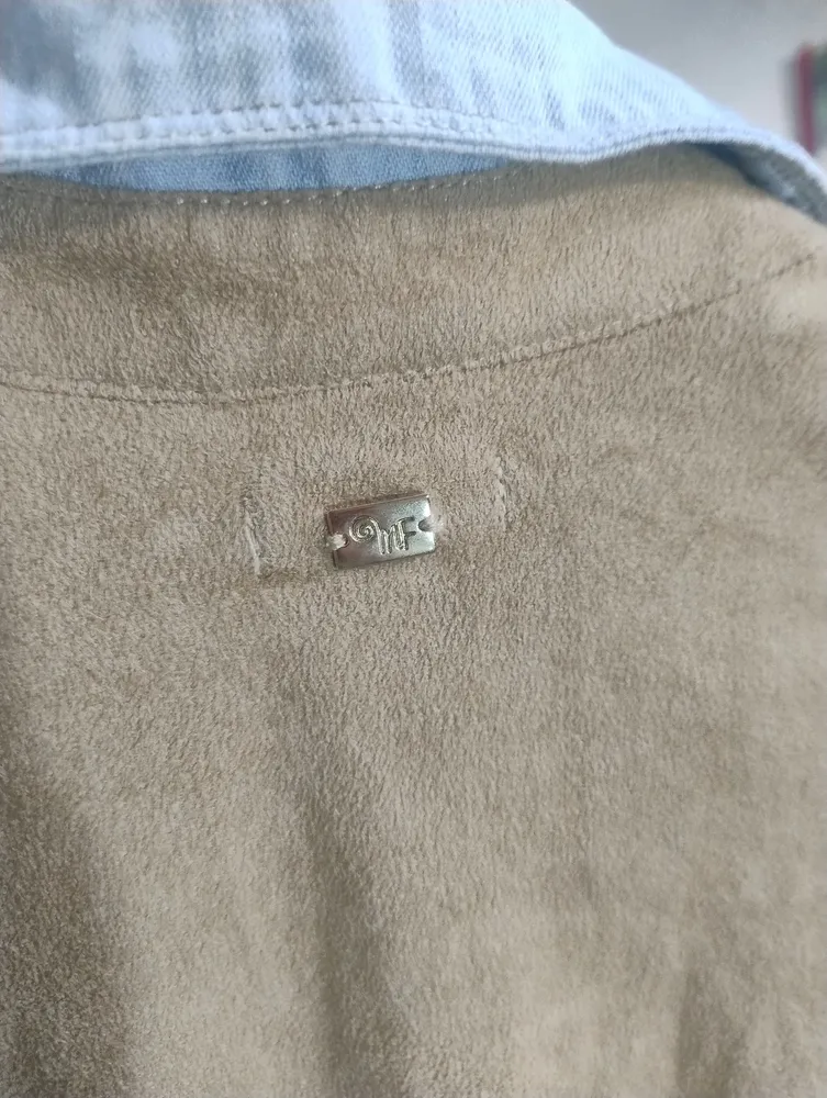 Camisa em suede Maria filó