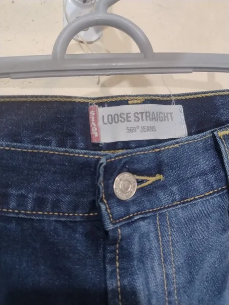 Calça jeans Levis nunca usada