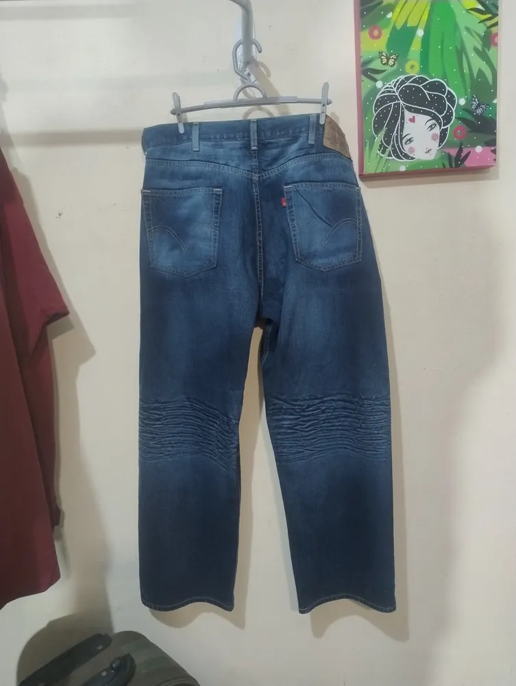 Calça jeans Levis nunca usada