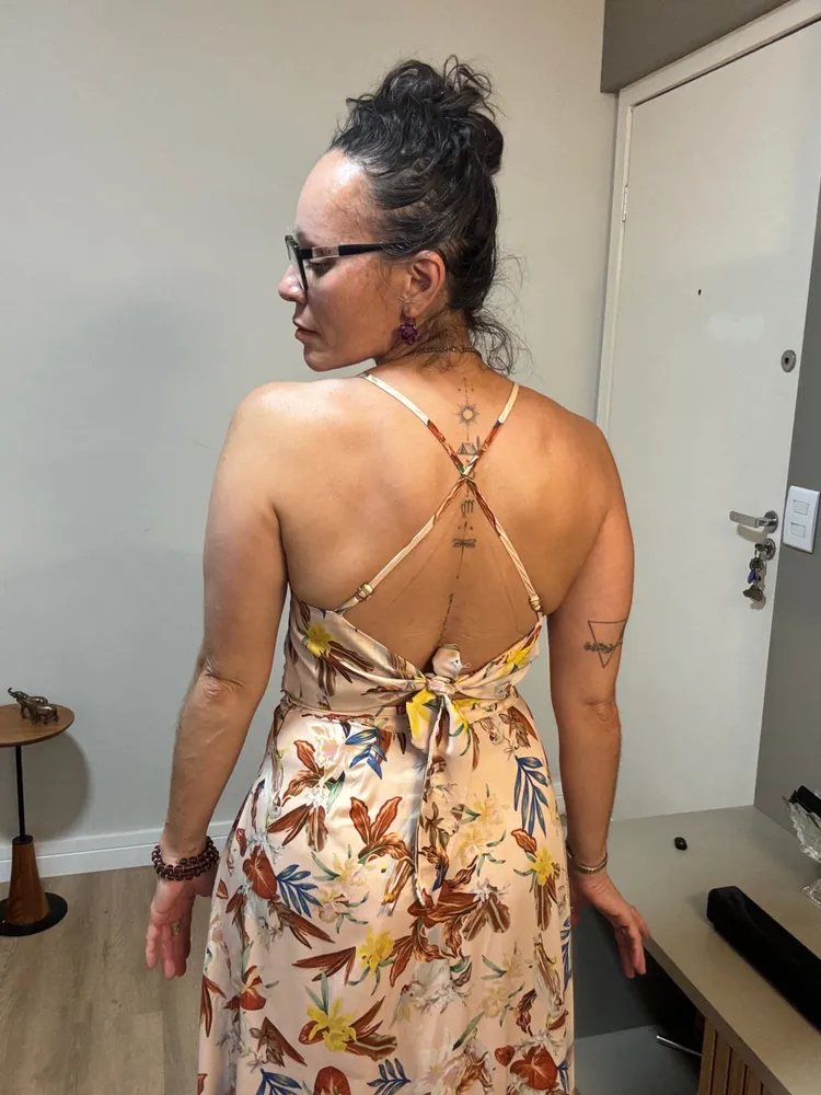 Conjunto Top e Saia Pareô