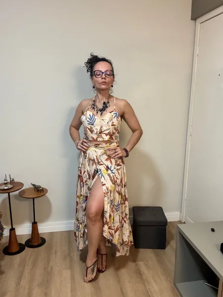 Conjunto Top e Saia Pareô