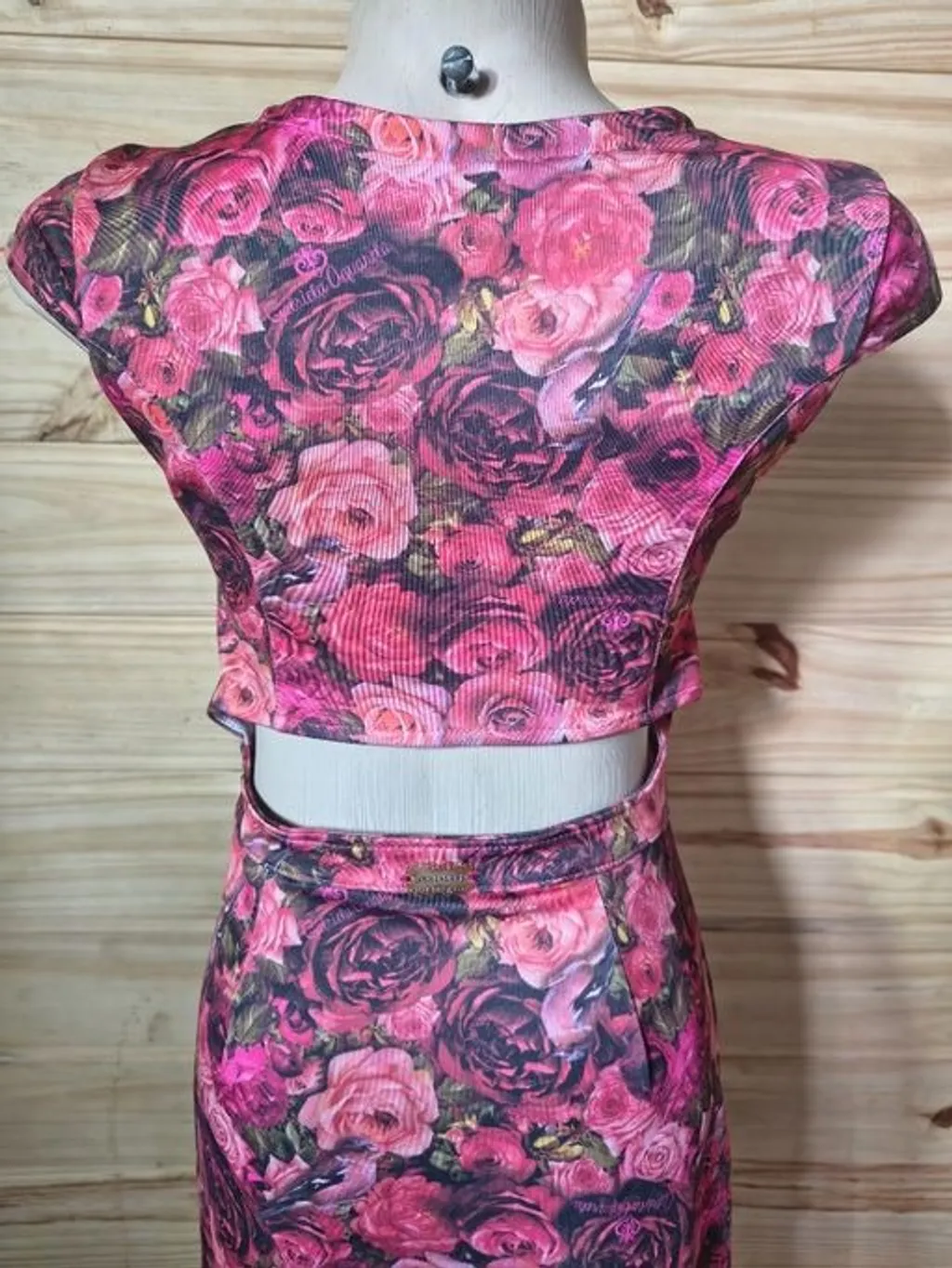 vestido tubinho floral