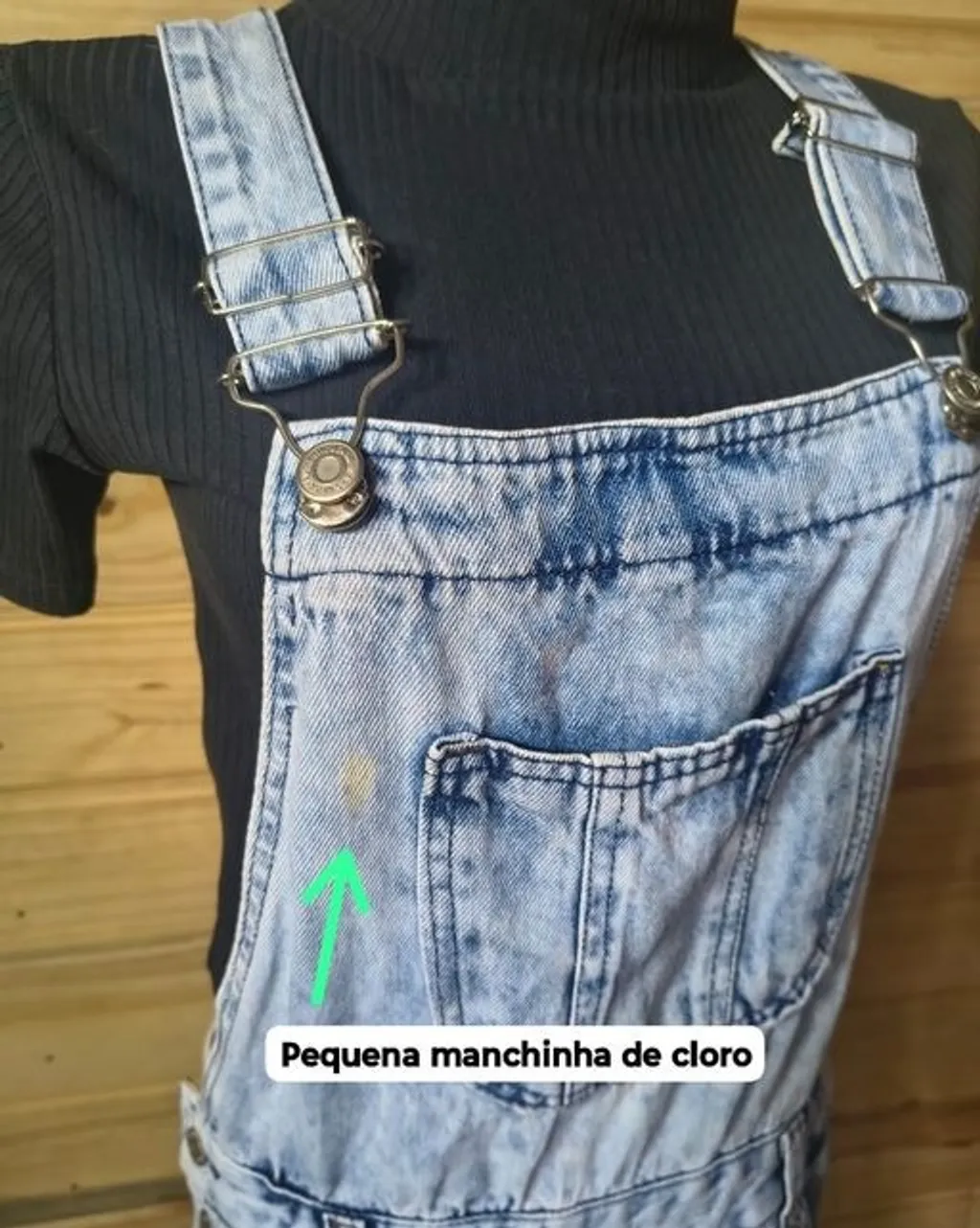 macacão jardineira jeans