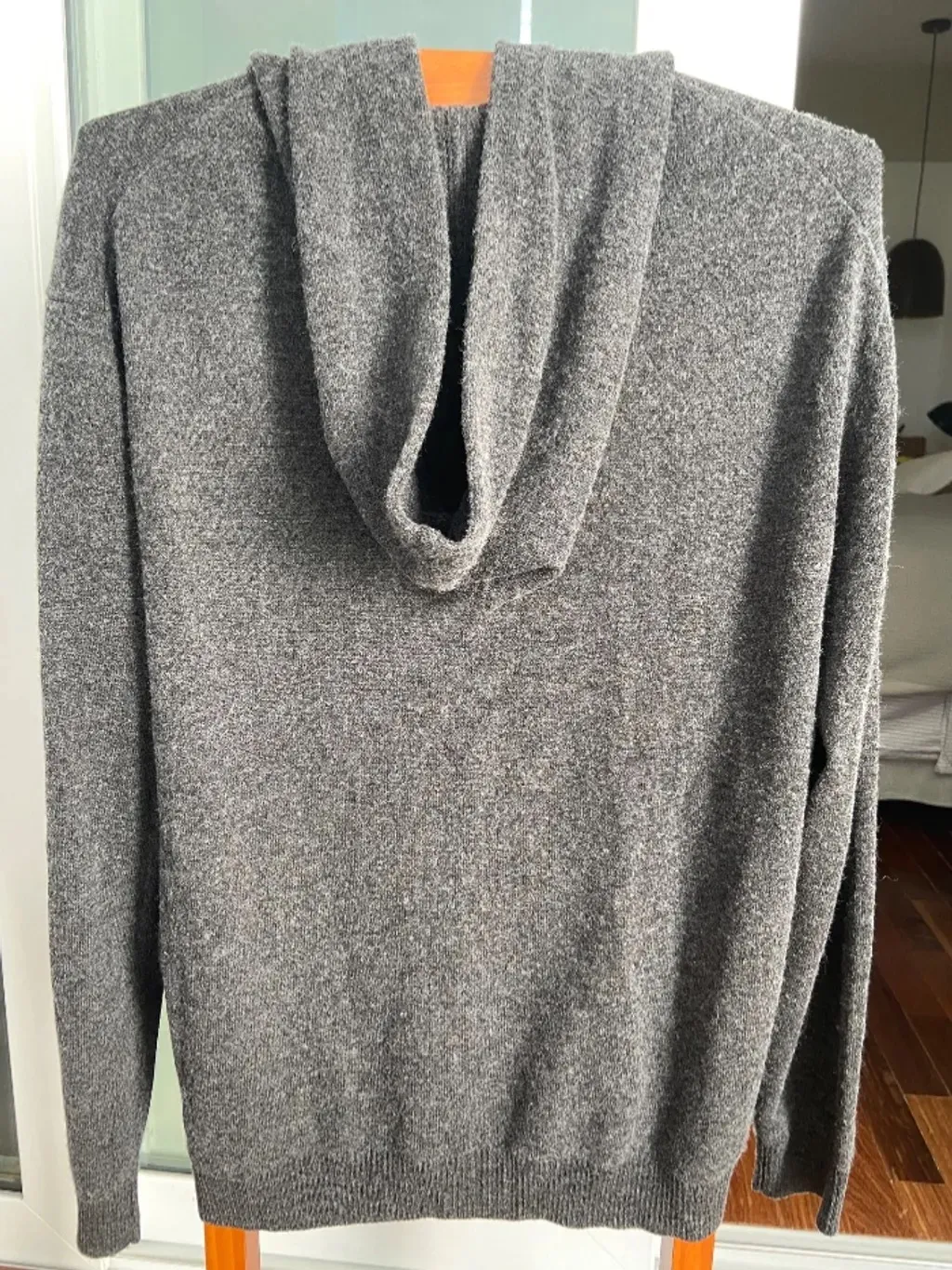 CARDIGÃ DE MALHA COM CAPUZ CINZA ESCURO MASSIMO DUTTI ORIGINAL