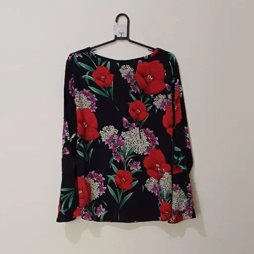 blusa bata floral