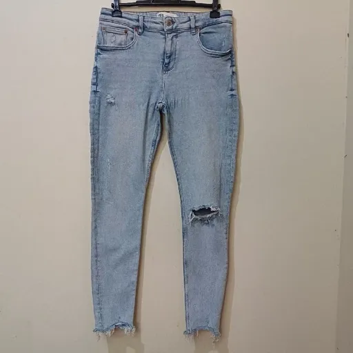 calça skinny zara