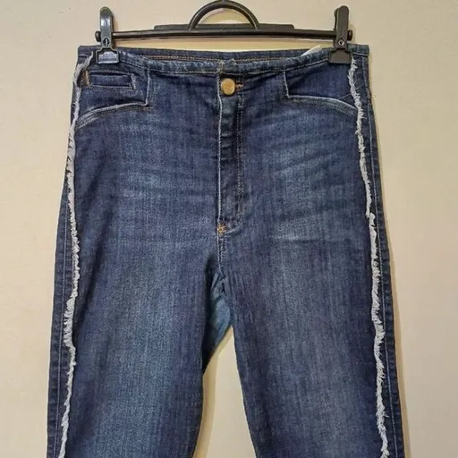 calça flare feminina