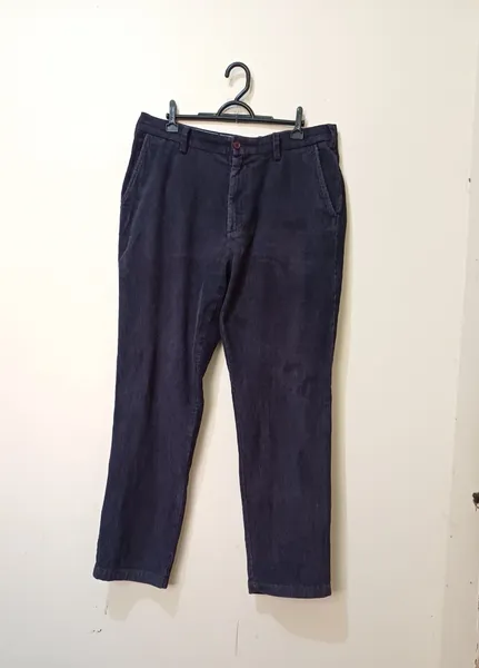 calça cotelê unissex