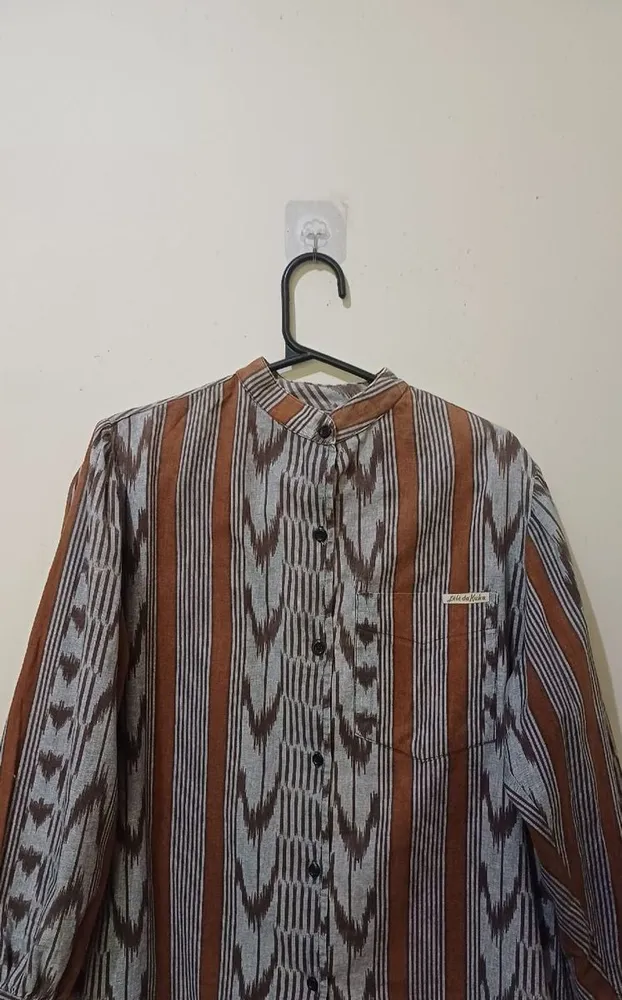 camisa social estampada