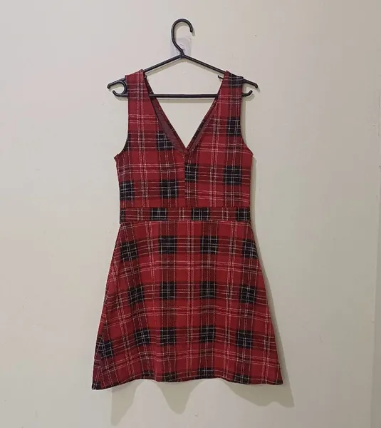 vestido xadrez feminino