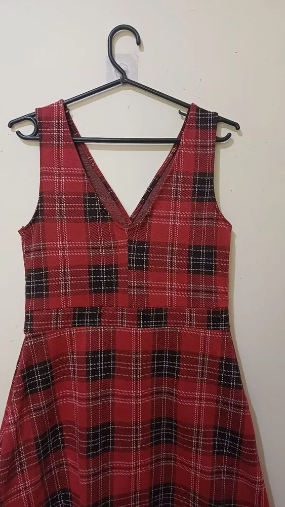 vestido xadrez feminino