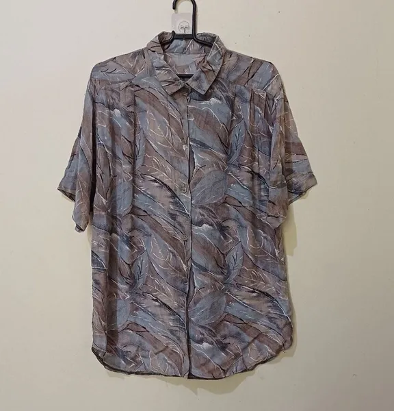 camisa social folhas