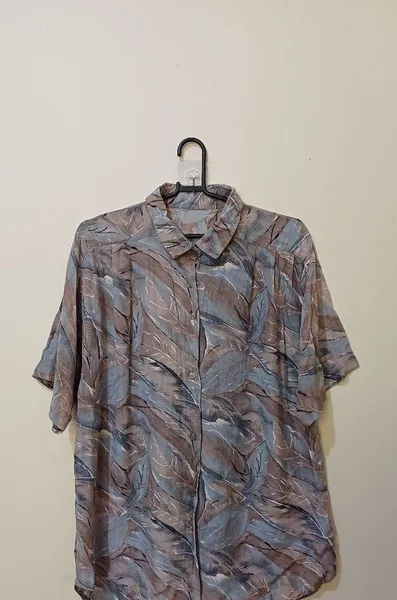 camisa social folhas