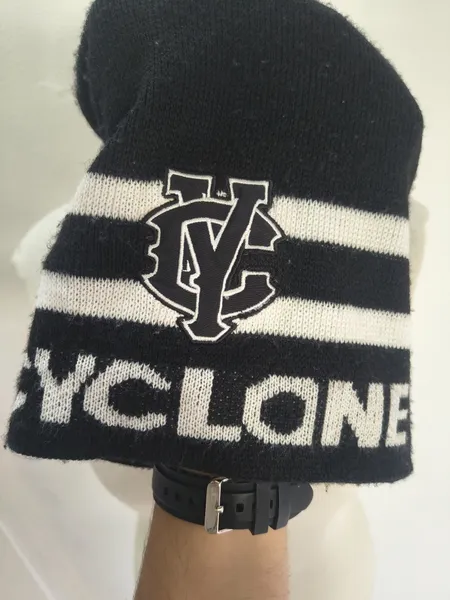 Touca Cyclone vintage