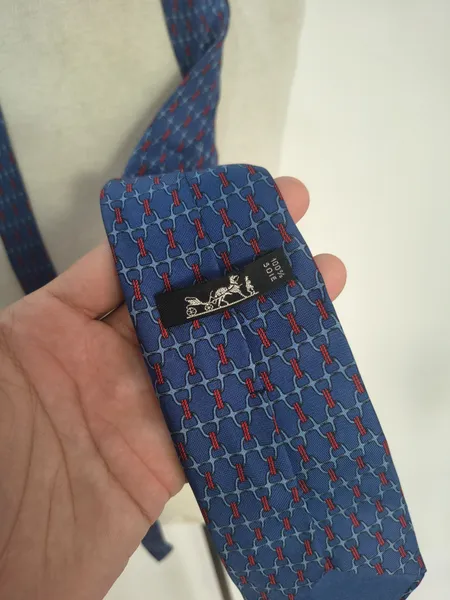 Gravata Hermès Seda