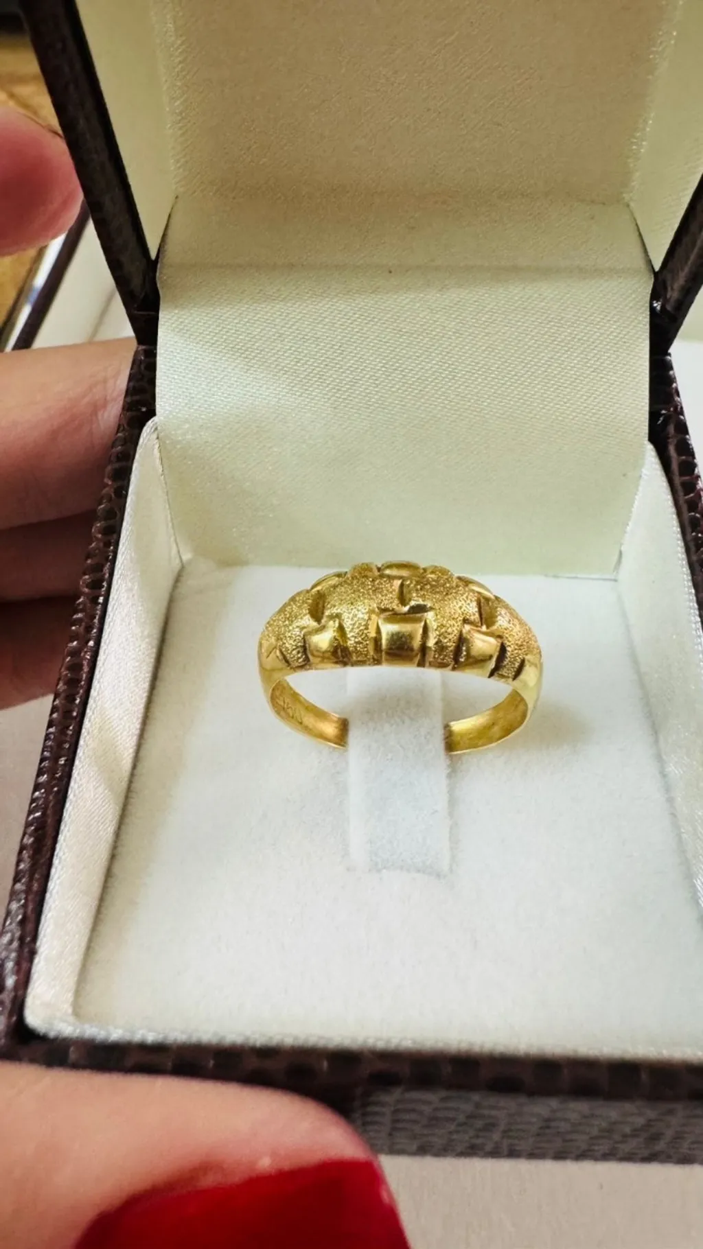 Anel ouro amarelo  18k 750