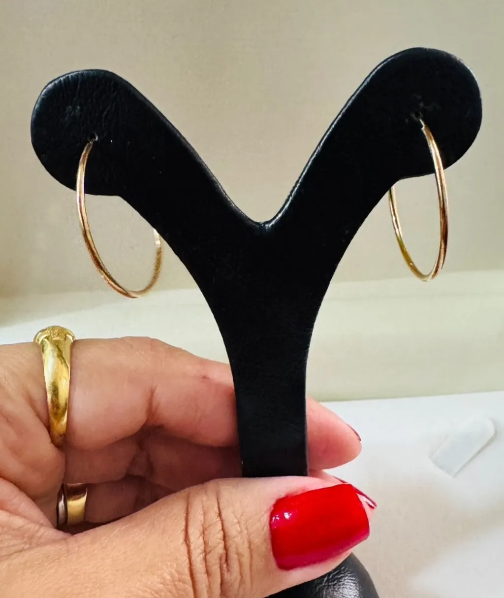 Brincos argola em ouro 18k 750