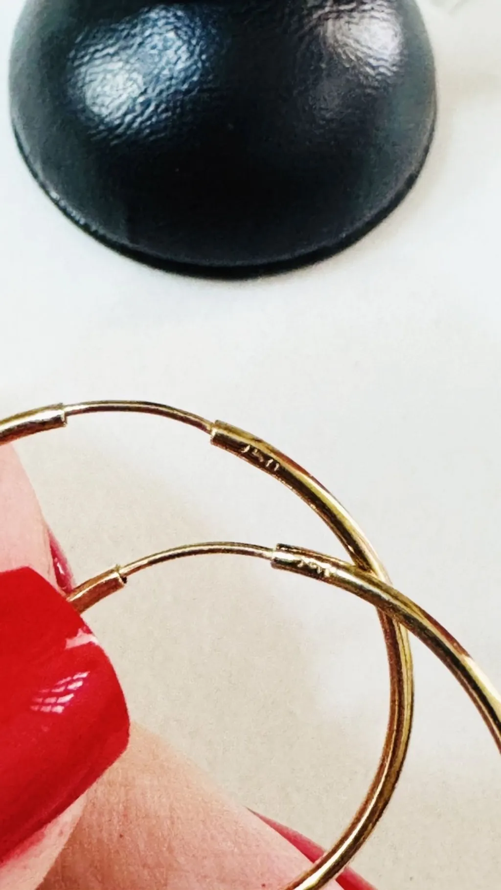 Brincos argola em ouro 18k 750