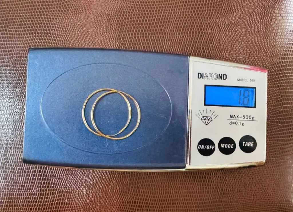 Brincos argola em ouro 18k 750