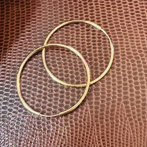 Brincos argola em ouro 18k 750