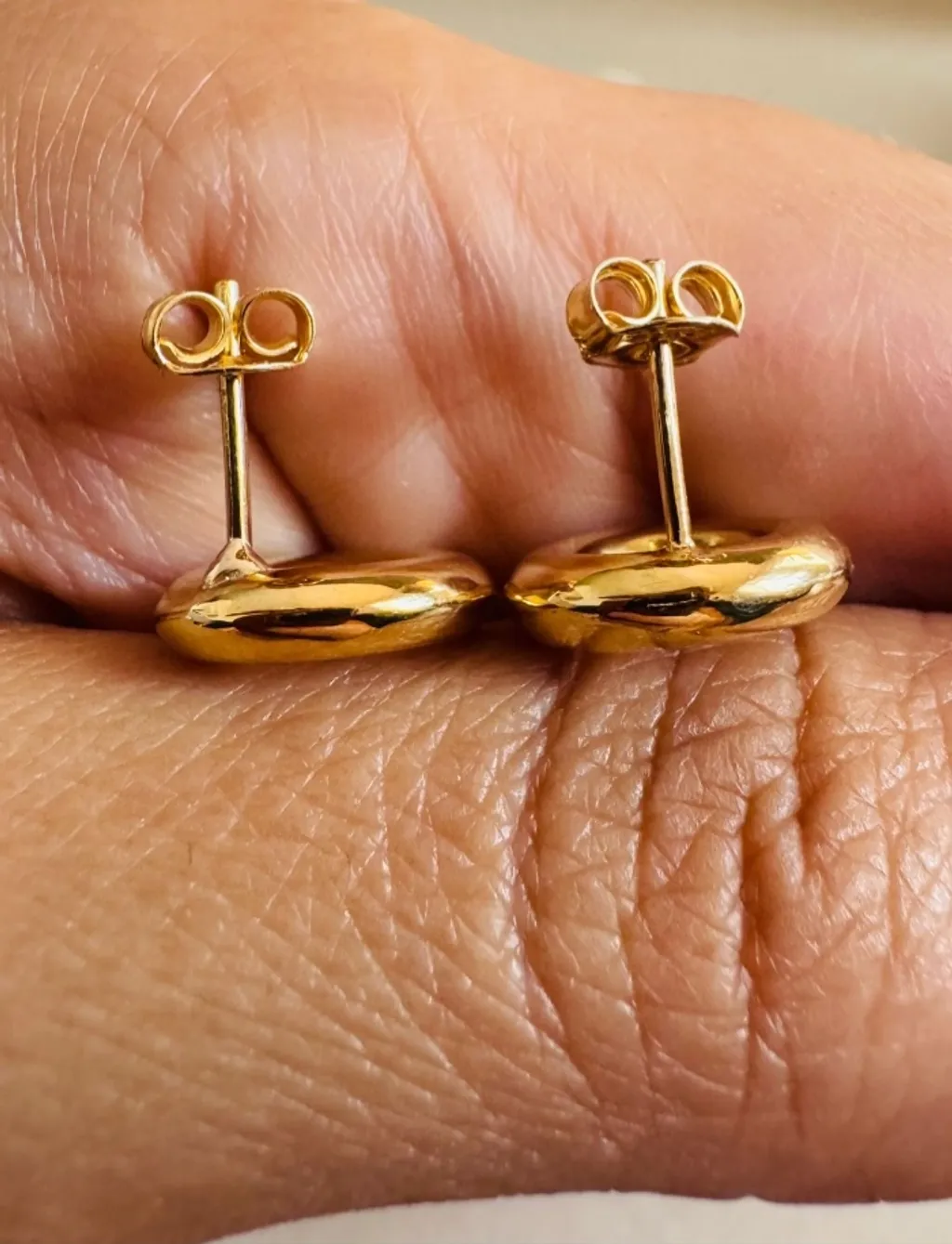 Brincos em ouro Amarelo 18k 750 com pérola marinha