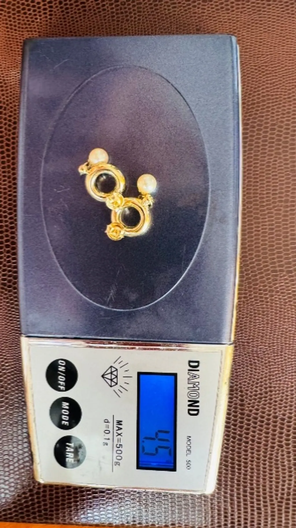 Brincos em ouro Amarelo 18k 750 com pérola marinha