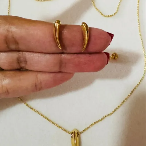 Conjunto Monte Carlo colar e brincos prata 925 banhado a ouro 18